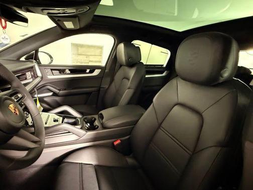 2025 Porsche Cayenne