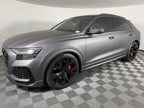 2023 Audi RS Q8 4.0T