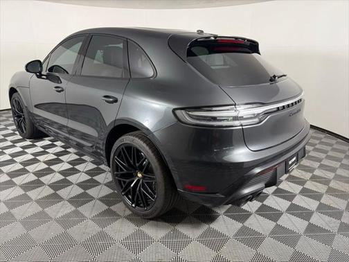 2024 Porsche Macan GTS