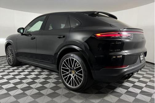 2021 Porsche Cayenne Cayenne