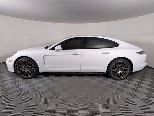 Carrara White 2023 Porsche Panamera Platinum Edition