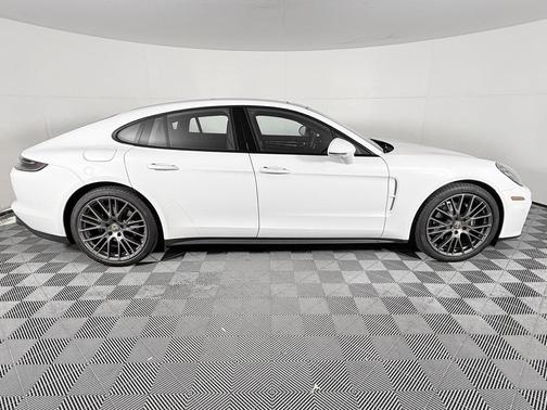 Carrara White 2023 Porsche Panamera Platinum Edition