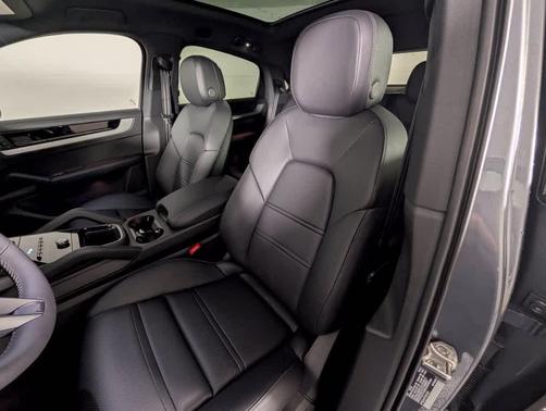 1H/Vanadium Gre 2026 Porsche Cayenne S