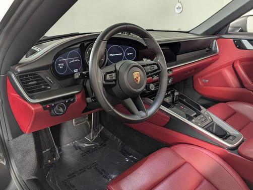 2020 Porsche 911 Carrera 4S Cabriolet