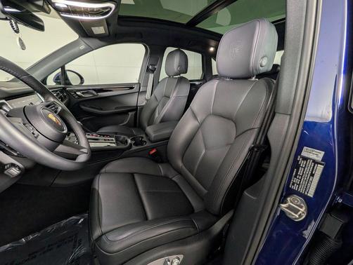 2025 Porsche Macan 2.0T