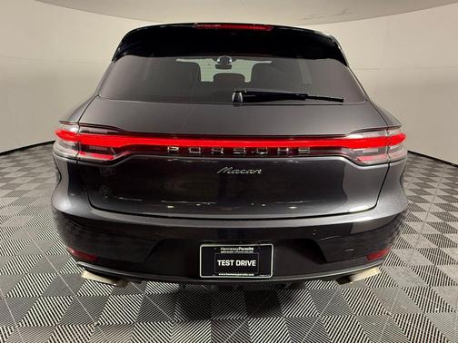 2019 Porsche Macan 2.0T