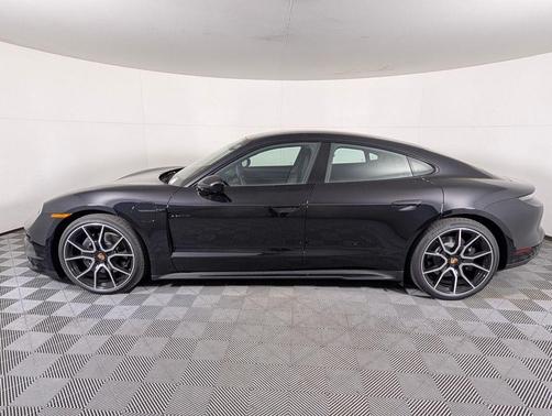 Jet Black 2026 Porsche Taycan