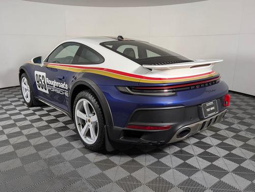 2023 Porsche 911 Dakar