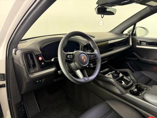 2025 Porsche Cayenne