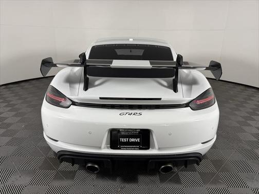 2025 Porsche 718 Cayman GT4 RS