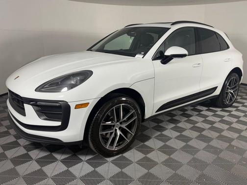 2025 Porsche Macan 2.0T