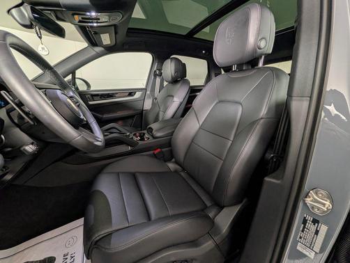 2025 Porsche Cayenne Cayenne