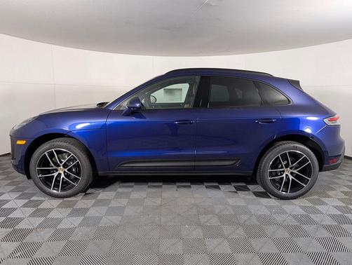 2026 Porsche Macan 