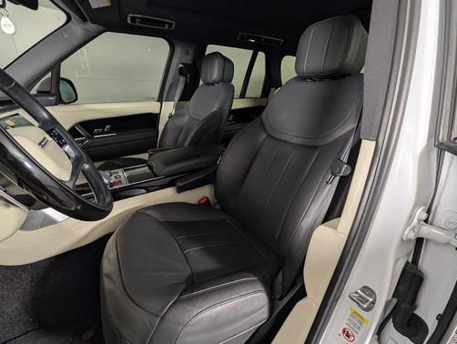 2023 Land Rover Range Rover P530 SE