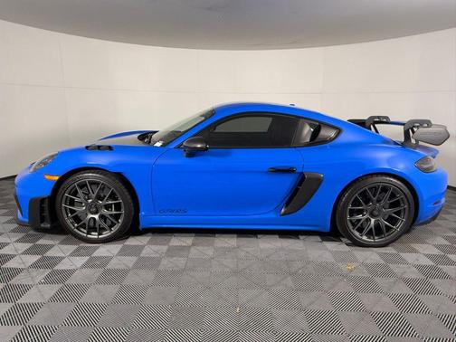 2024 Porsche 718 Cayman GT4 RS