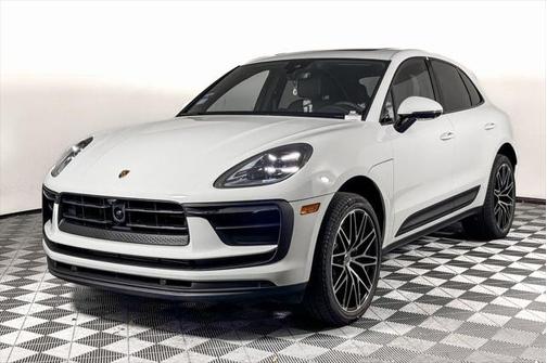 2025 Porsche Macan Base