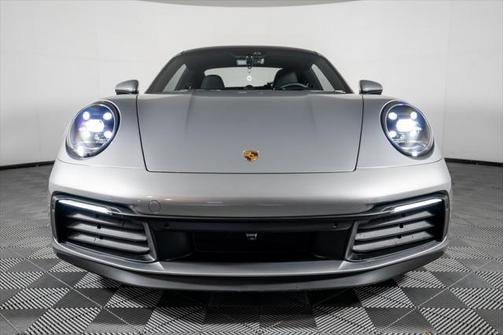 2022 Porsche 911 Carrera 4S