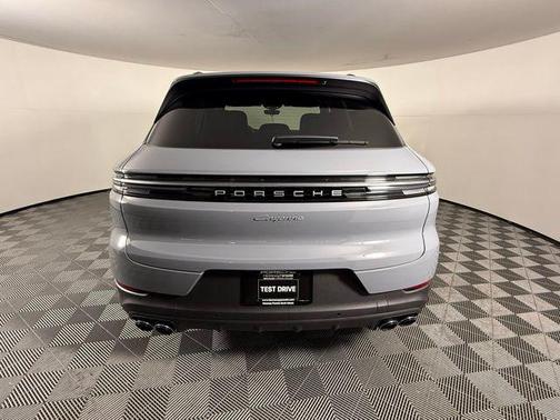 2025 Porsche Cayenne