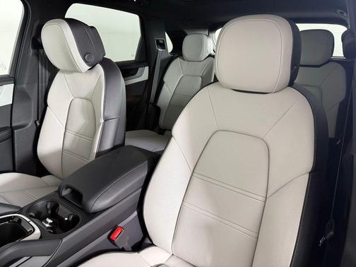 2025 Porsche Cayenne Cayenne