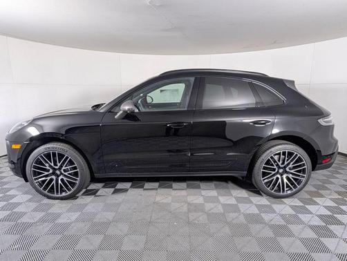 2026 Porsche Macan T