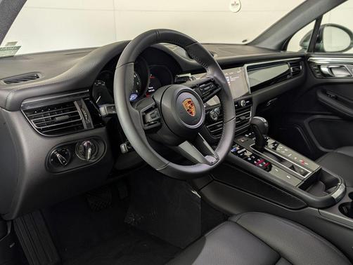 2026 Porsche Macan T