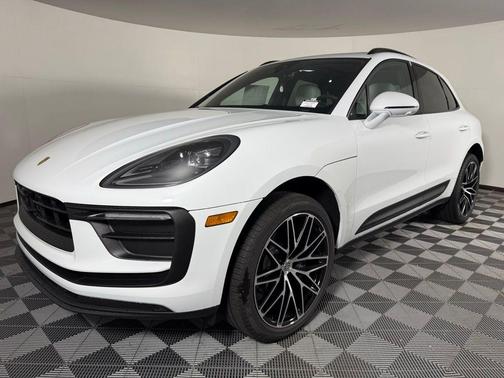 2025 Porsche Macan 2.0T