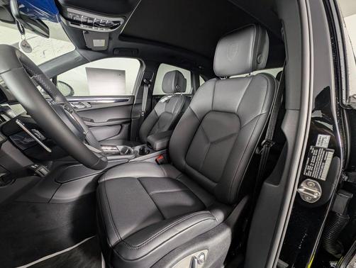 2026 Porsche Macan T