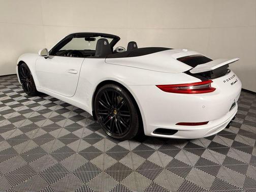 2019 Porsche 911 Carrera S