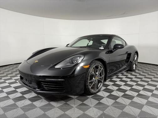 2024 Porsche 718 Cayman Style Edition