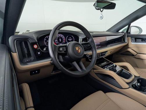 2025 Porsche Cayenne Cayenne