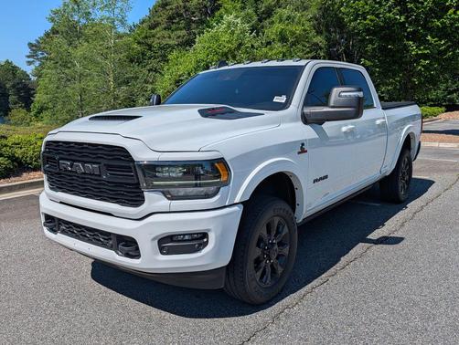 Bright White Clearcoat 2024 RAM 2500 Limited Crew Cab 4x4 6'4' Box