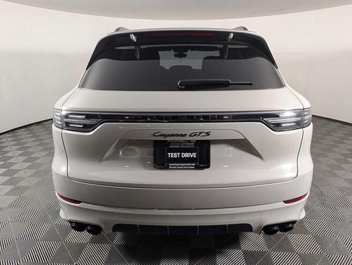 Chalk 2023 Porsche Cayenne GTS