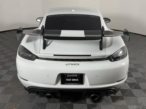 2025 Porsche 718 Cayman GT4 RS