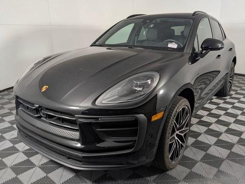 2025 Porsche Macan 2.0T