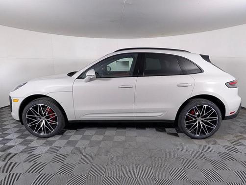 2026 Porsche Macan S
