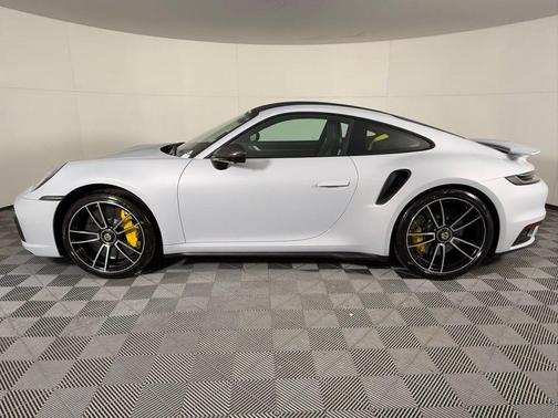 2024 Porsche 911 Turbo S