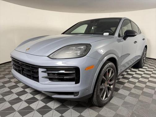 2025 Porsche Cayenne S
