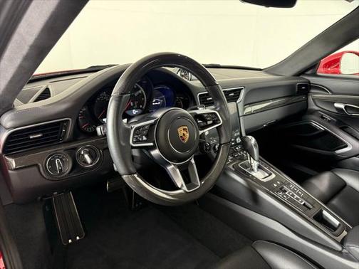 2019 Porsche 911 Turbo S
