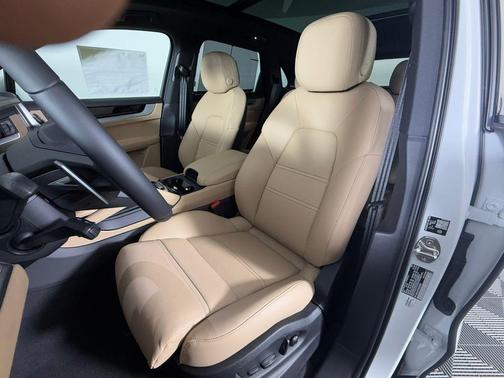 2026 Porsche Cayenne S