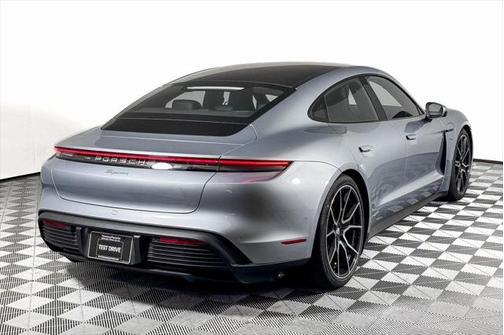 2025 Porsche Taycan