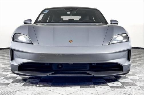 2025 Porsche Taycan