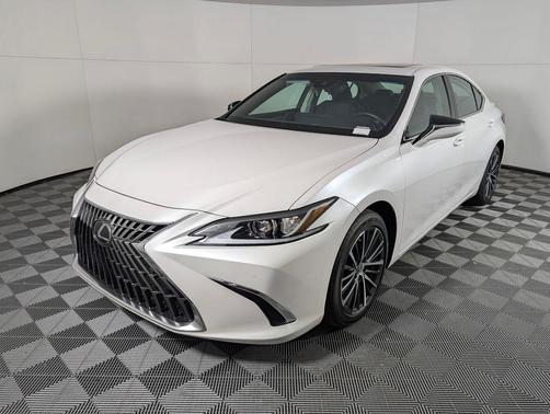 2025 Lexus ES 300h Base