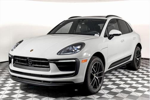 2024 Porsche Macan Base
