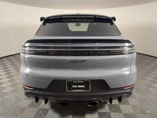 2024 Porsche Cayenne Turbo GT
