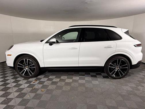 2025 Porsche Cayenne Cayenne