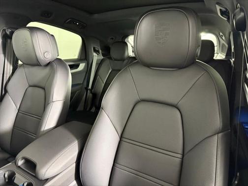 2025 Porsche Cayenne