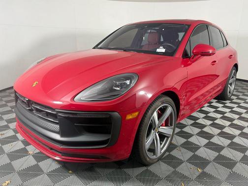 2025 Porsche Macan GTS