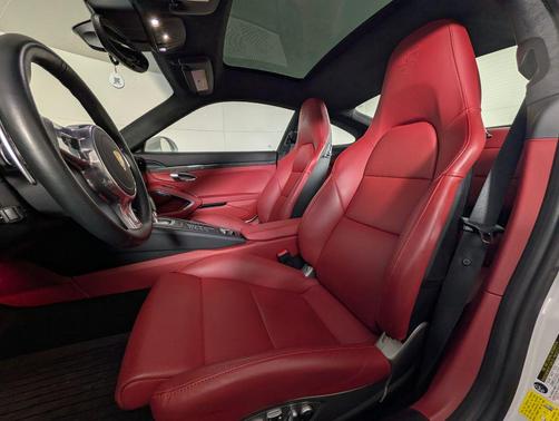 2014 Porsche 911 Turbo S