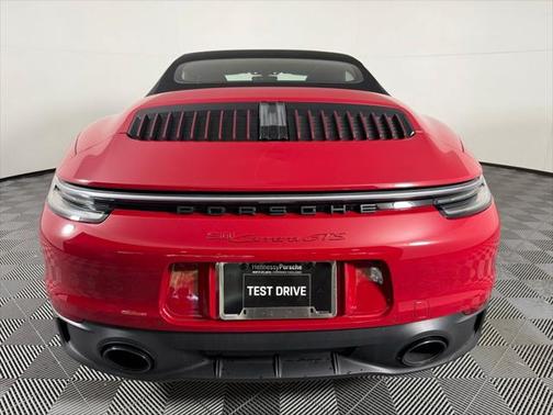 2024 Porsche 911 Carrera GTS