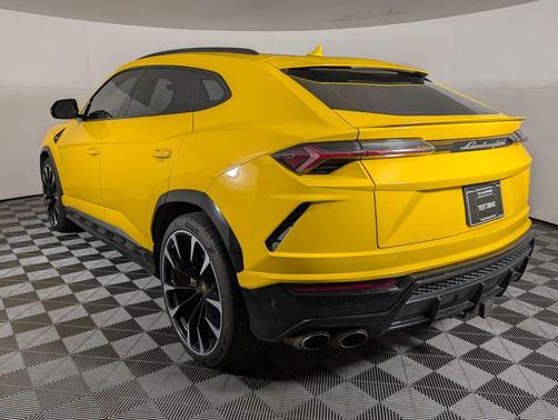 Gialllo Auge 2020 Lamborghini Urus Base